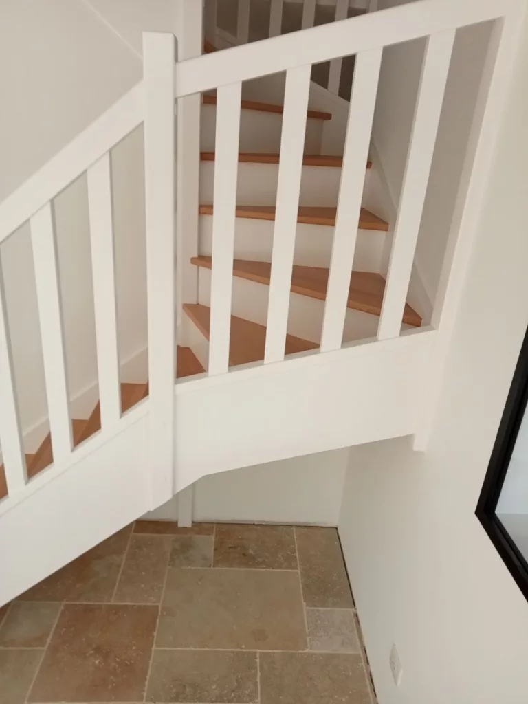 Sirename Peintre Decorateur Fontenay Le Comte Escalier 2
